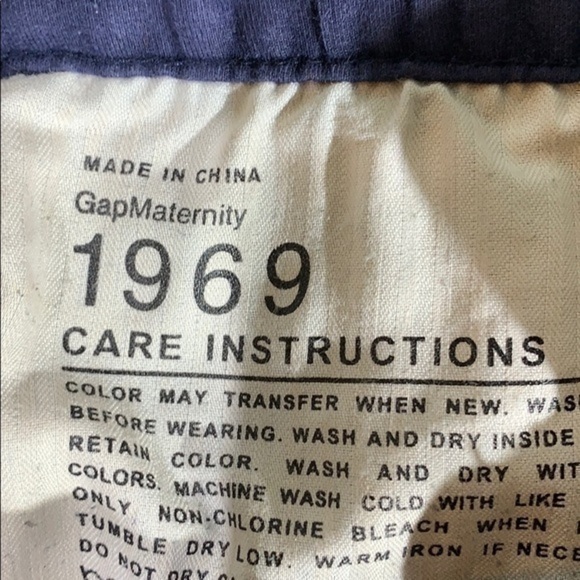 GAP | Maternity Real Straight Jeans - Picture 5 of 6